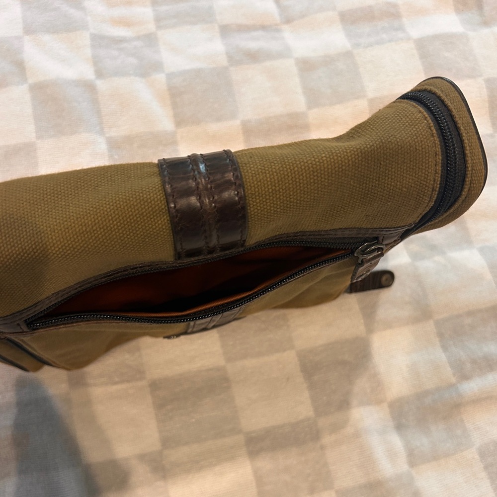 Fossil Utility Travel Cosmetic Bag - Picture 4 of 8